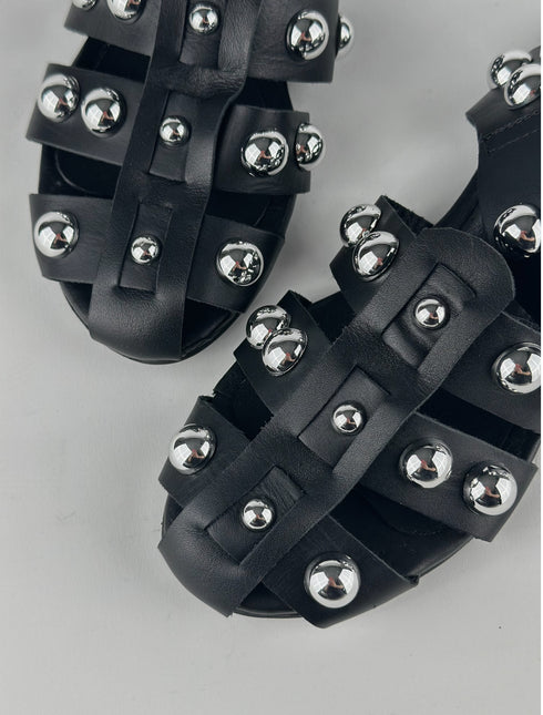 ZONE SİYAH SANDALET